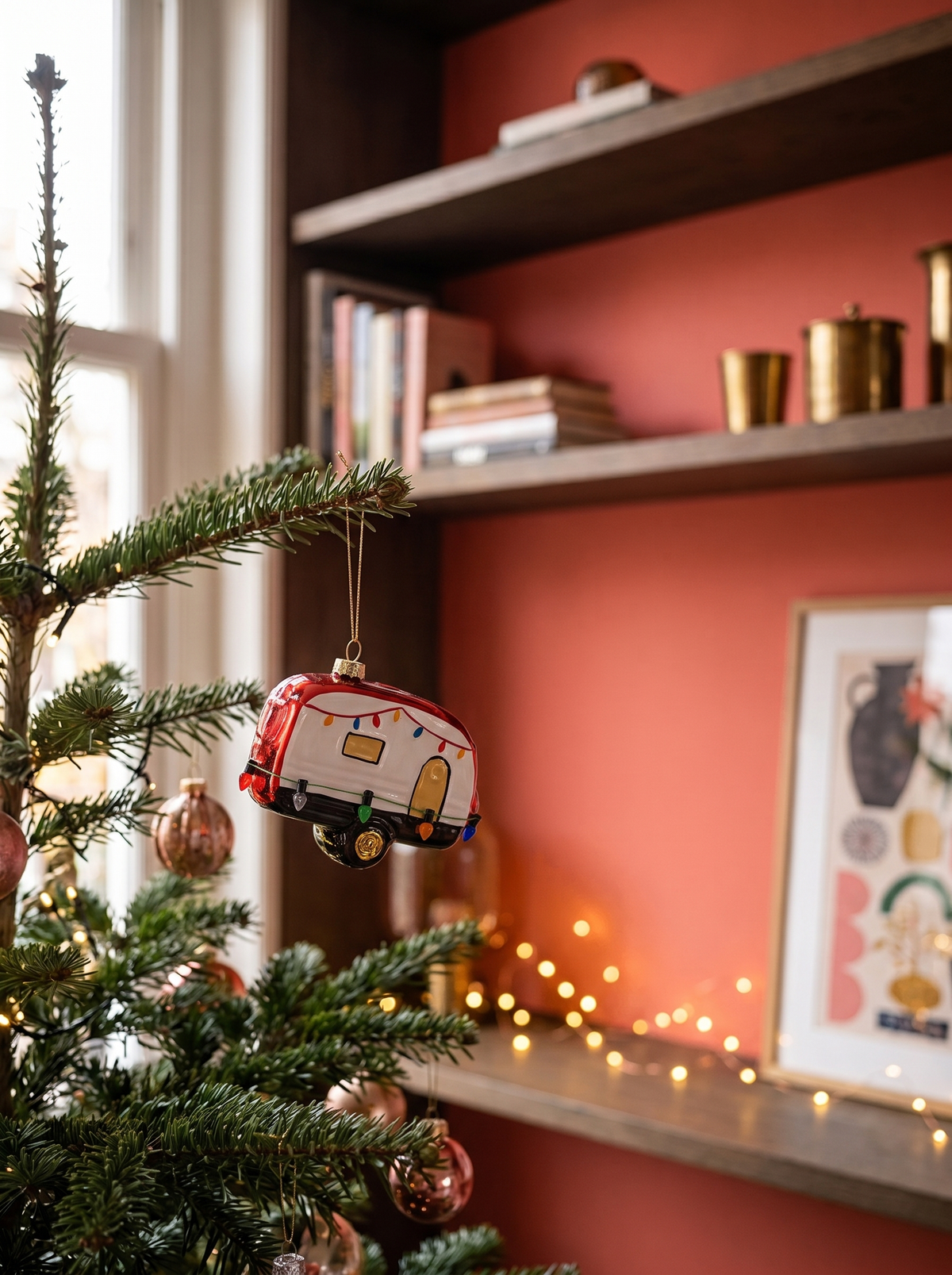 Caravan in de boom - kerstornament